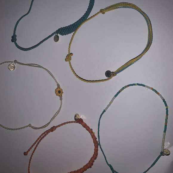 Pura Vida Bracelet collection - Picture 2 of 4